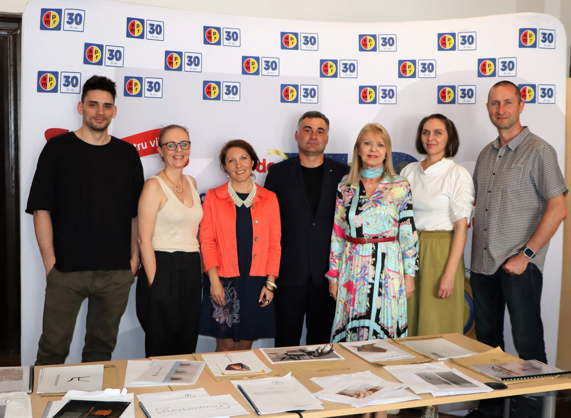Câștigătorii etapei CREAȚIE a Concursului Național de Design de Mobilier 2023