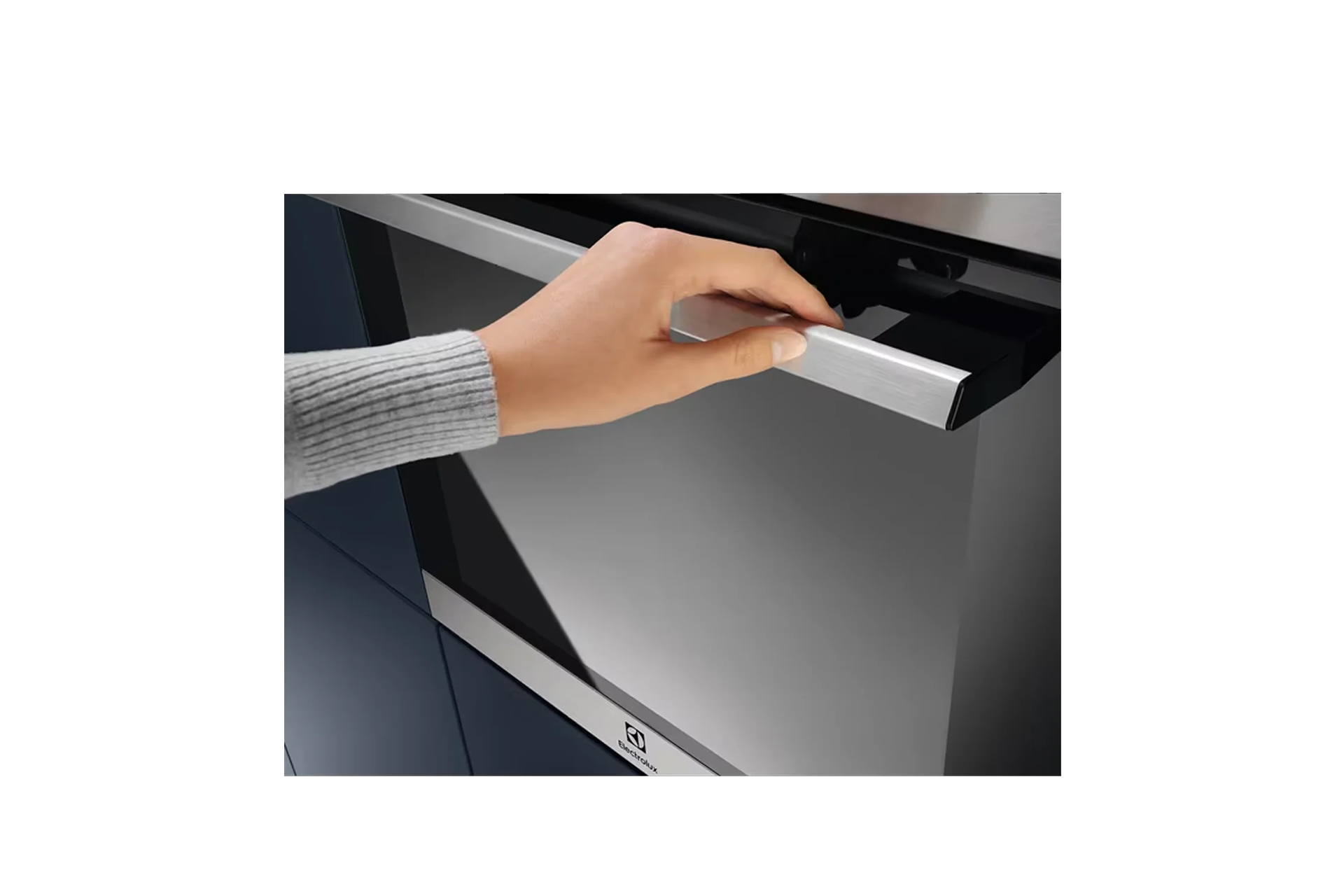 Pachet Electrolux EOH3H00BX + EGS6436SX + LFP326S - imagine 9