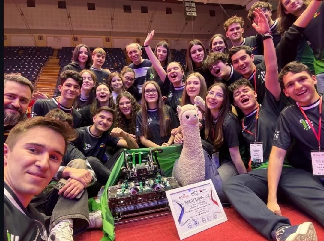 LEMS și LEMET sprijină performanța în educație: elevii de la Team Undefined concurează la Campionatul Național de Robotică